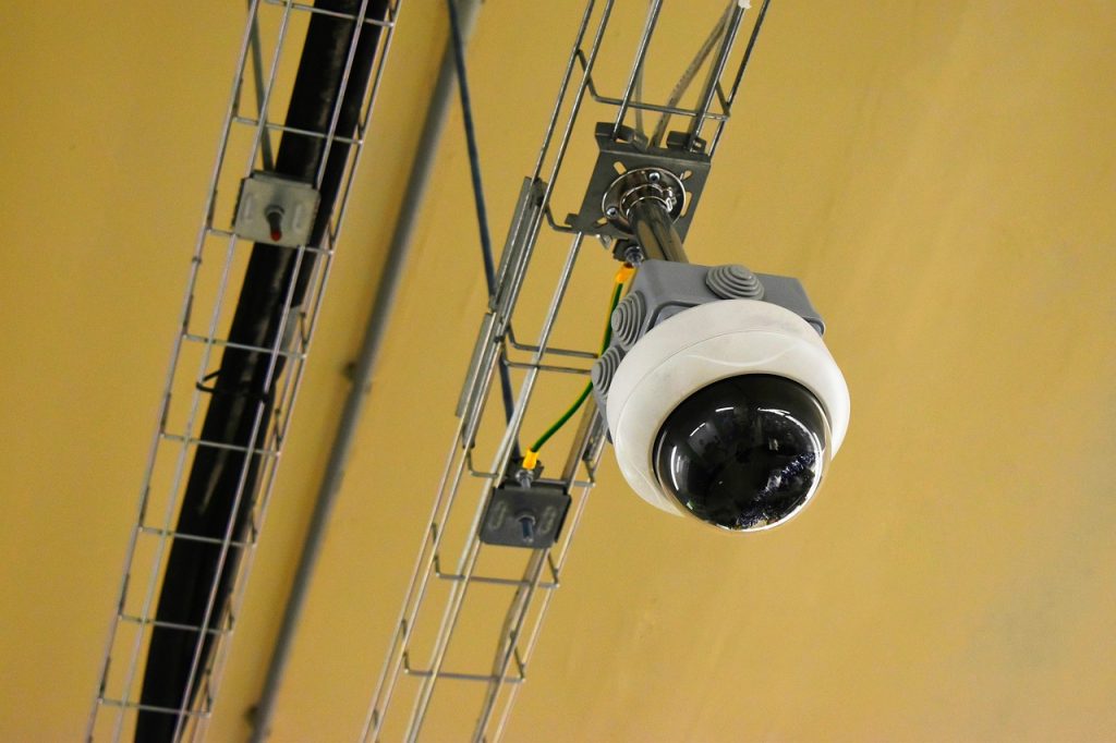 Maximizing ROI: Why Your Business Needs a Modern Security System